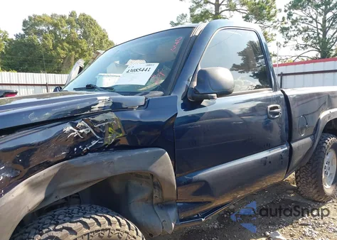 2005 Chevrolet Silverado 1500 Z71 z USA, uszkodzony, nr VIN 1GCEK14T75Z122349